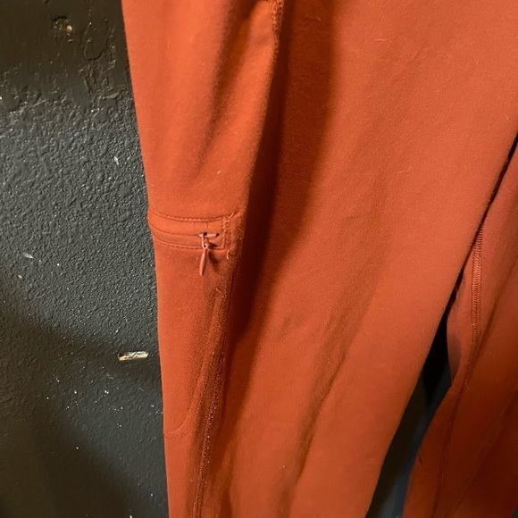 Duluth Trading Co Rust Leggings - Picture 3 of 4